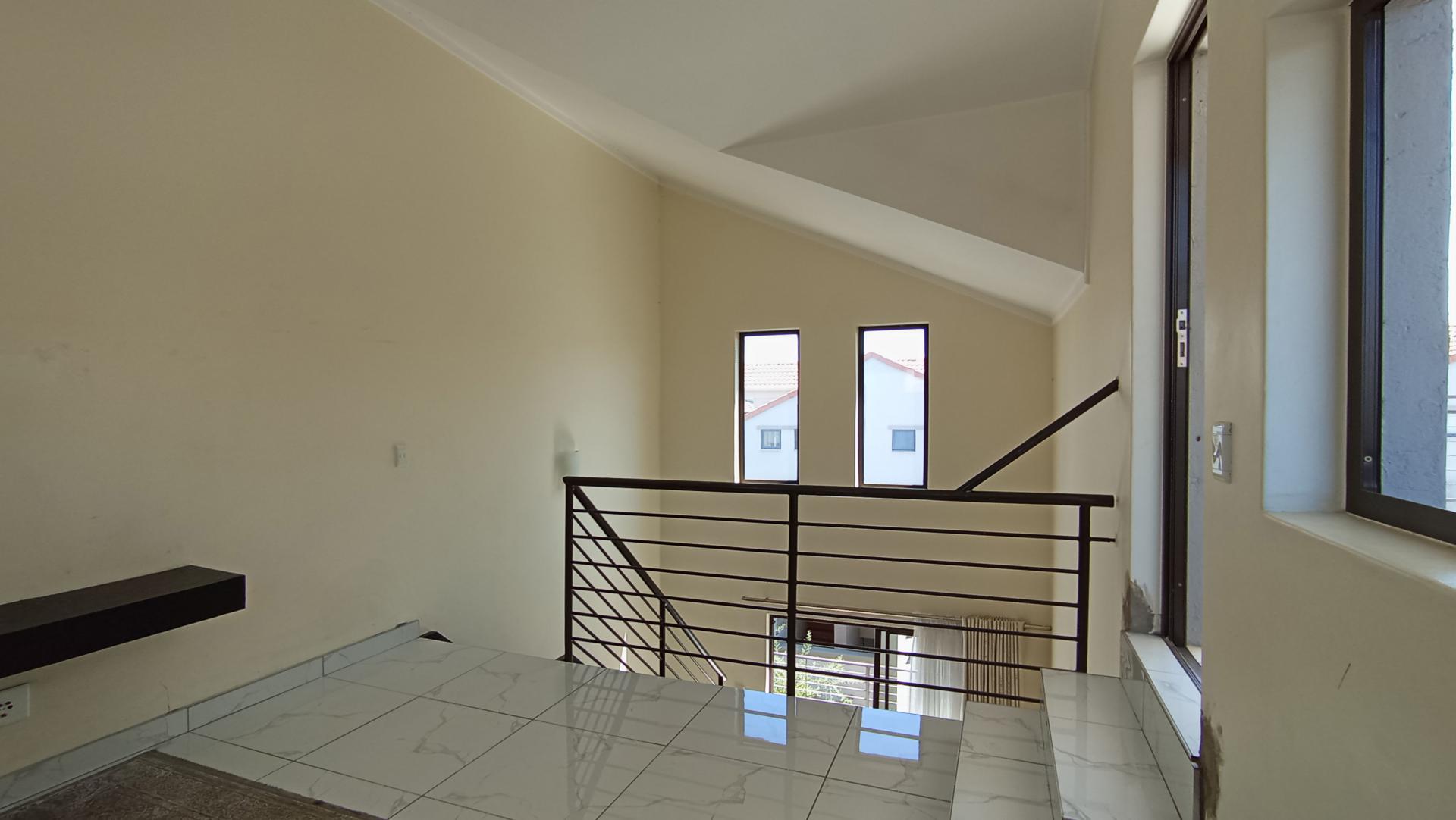 Rooms - 14 square meters of property in Craigavon A.H.