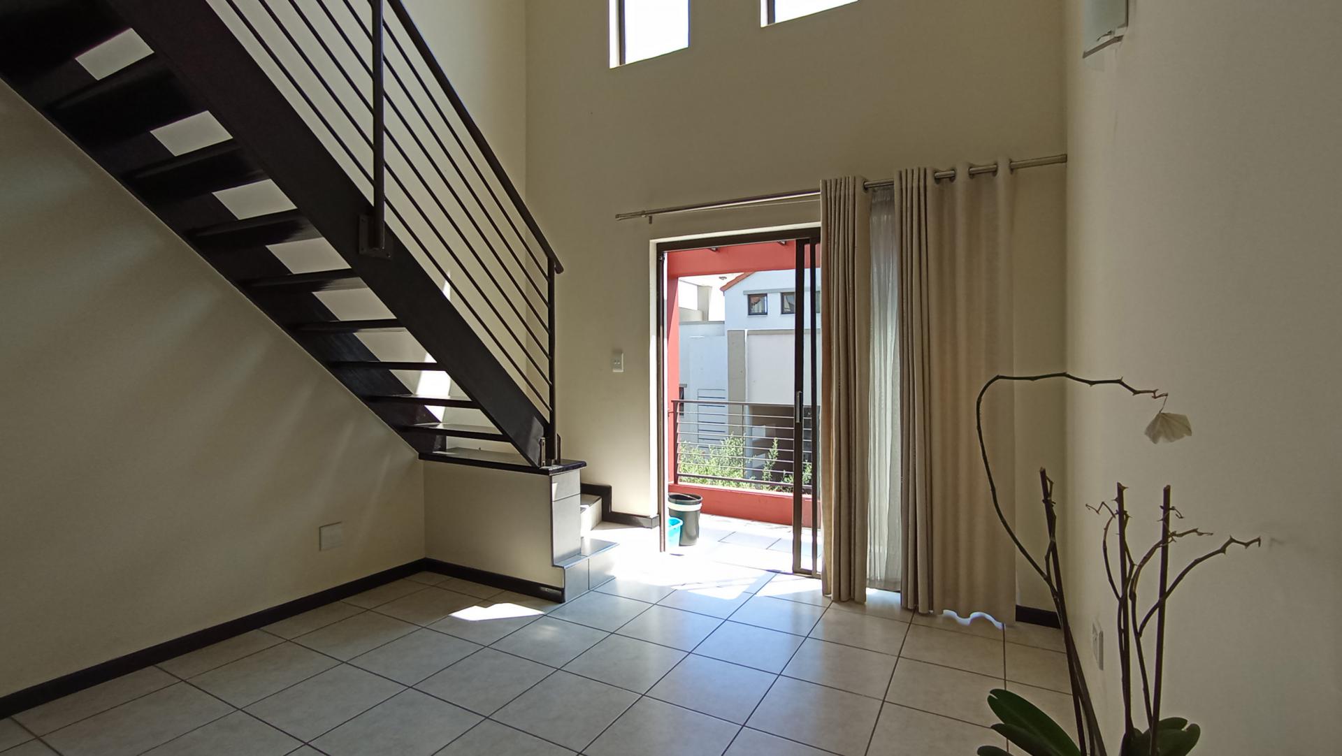 Lounges - 11 square meters of property in Craigavon A.H.