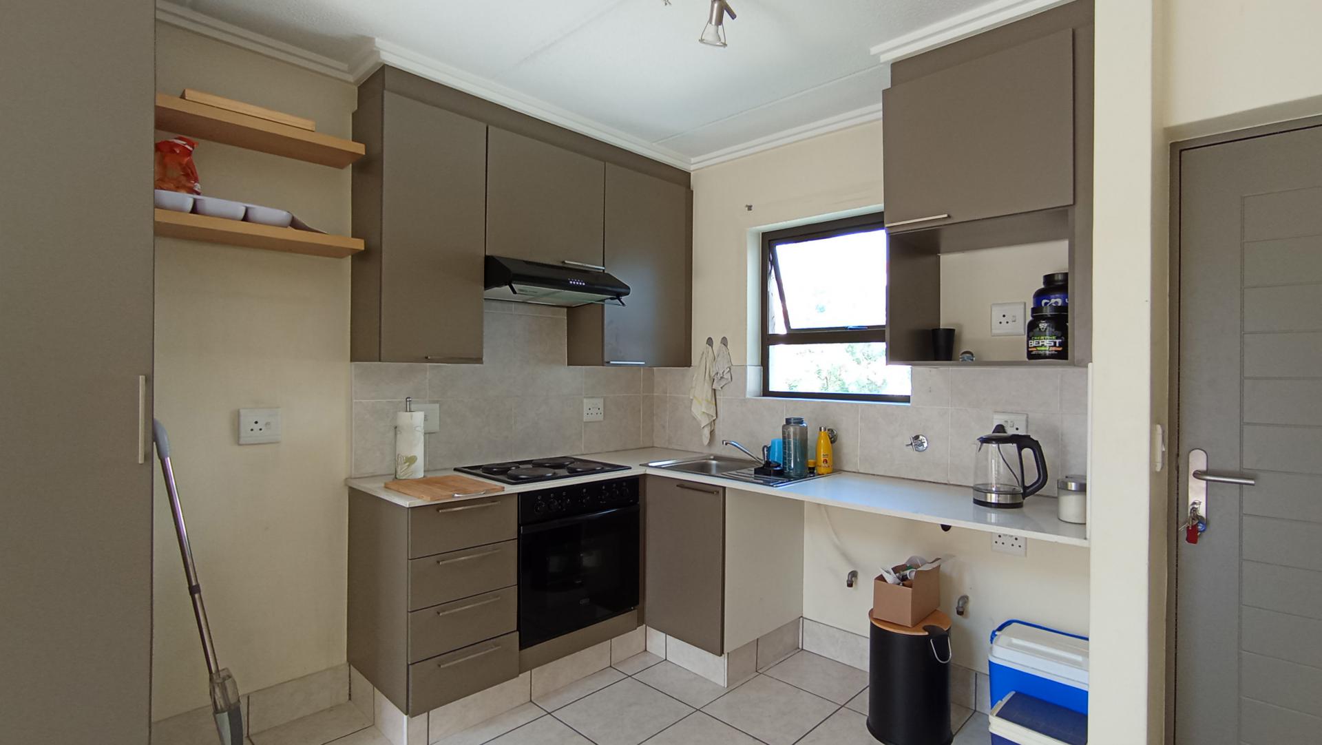 Kitchen - 7 square meters of property in Craigavon A.H.