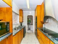 Kitchen of property in Wilropark