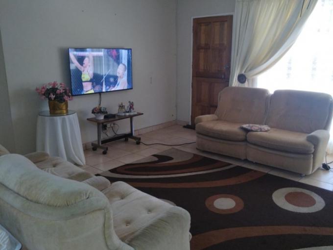 4 Bedroom House for Sale For Sale in Rensburg - MR625411