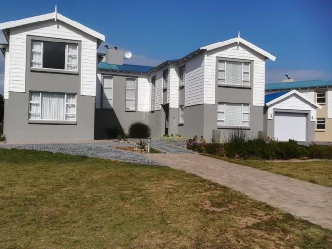 2 Bedroom House to Rent in Mossel Bay - Property to rent - MR625541