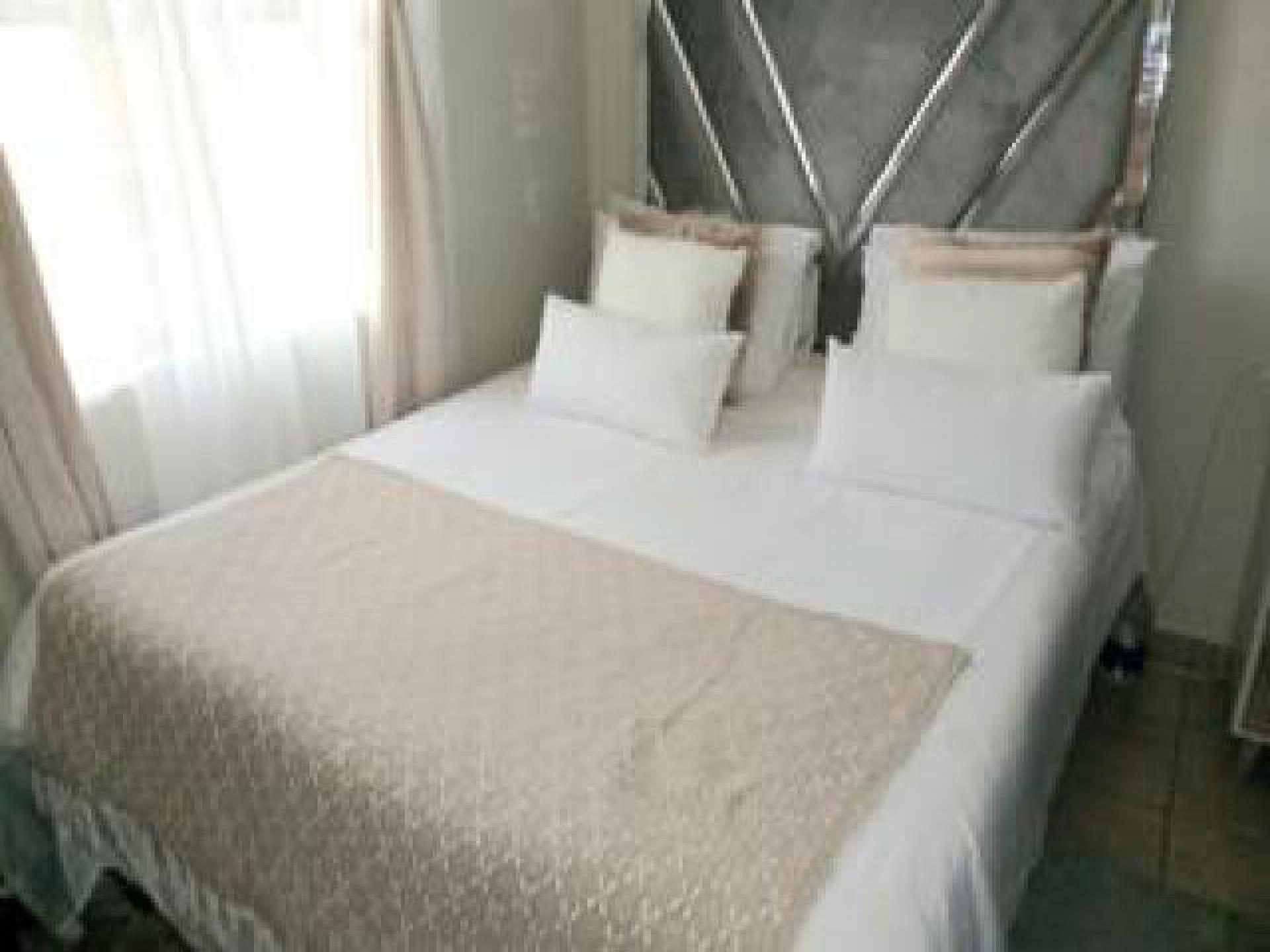 Bed Room 2 of property in Alveda