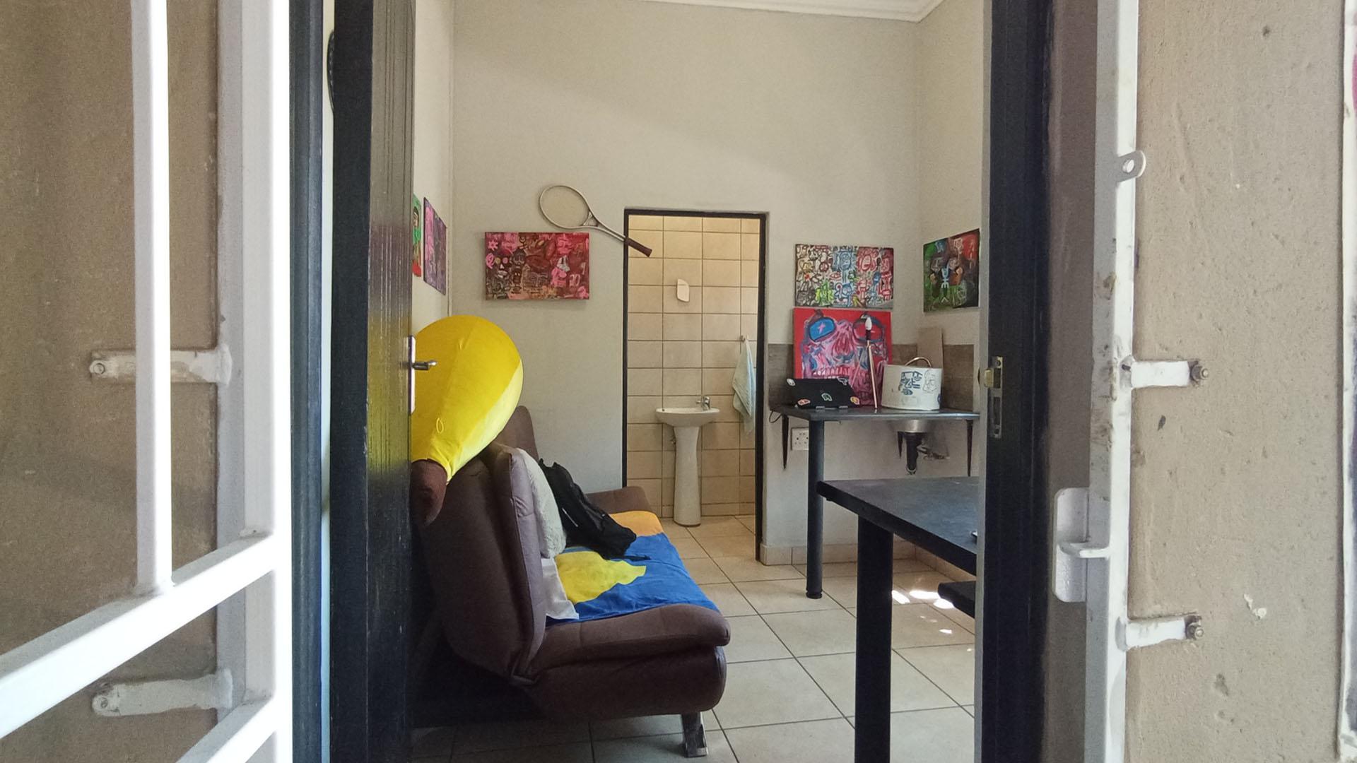 Rooms - 48 square meters of property in Rooihuiskraal North