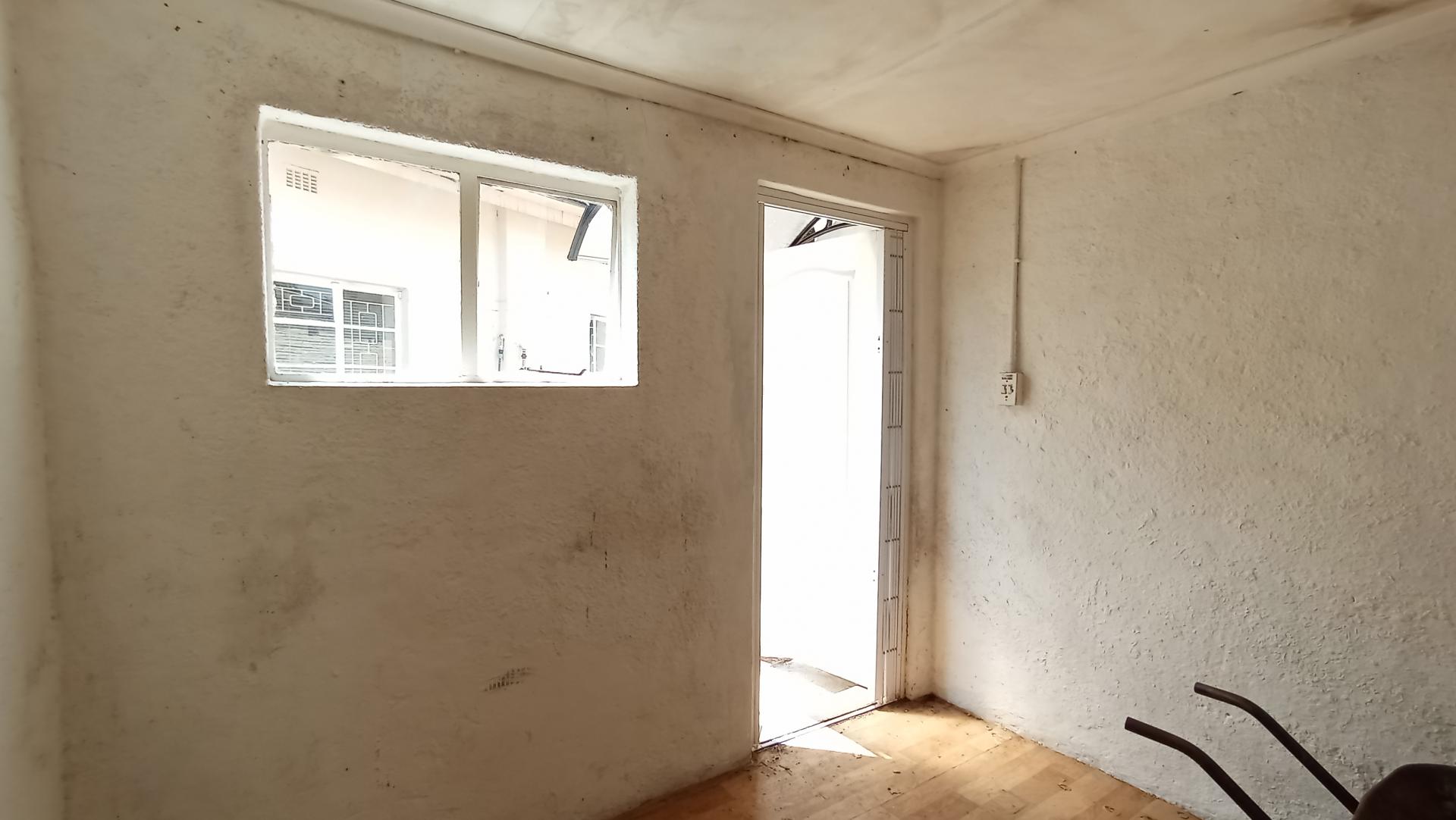 Staff Room - 8 square meters of property in Highlands North