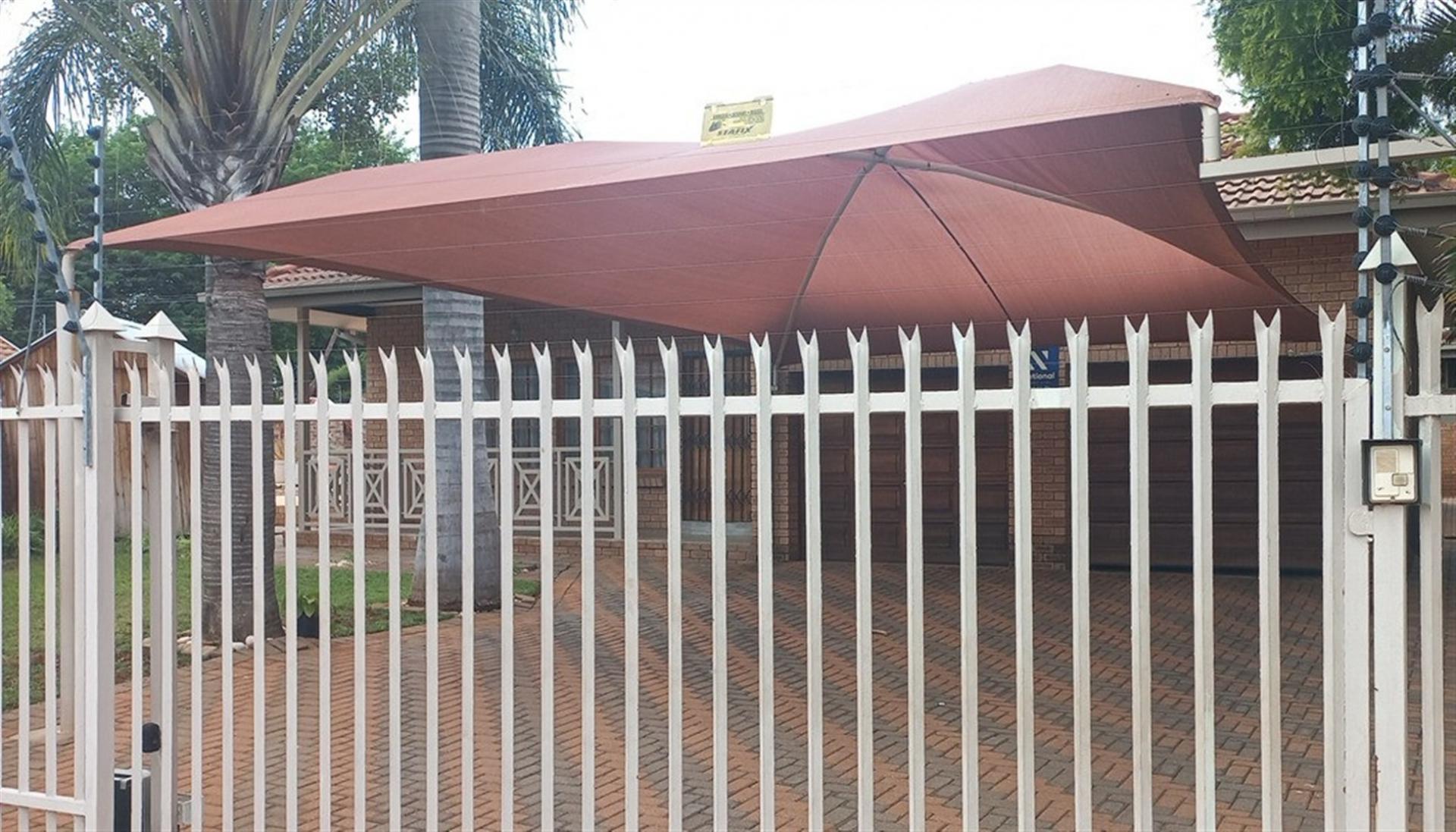 Front View of property in Bendor