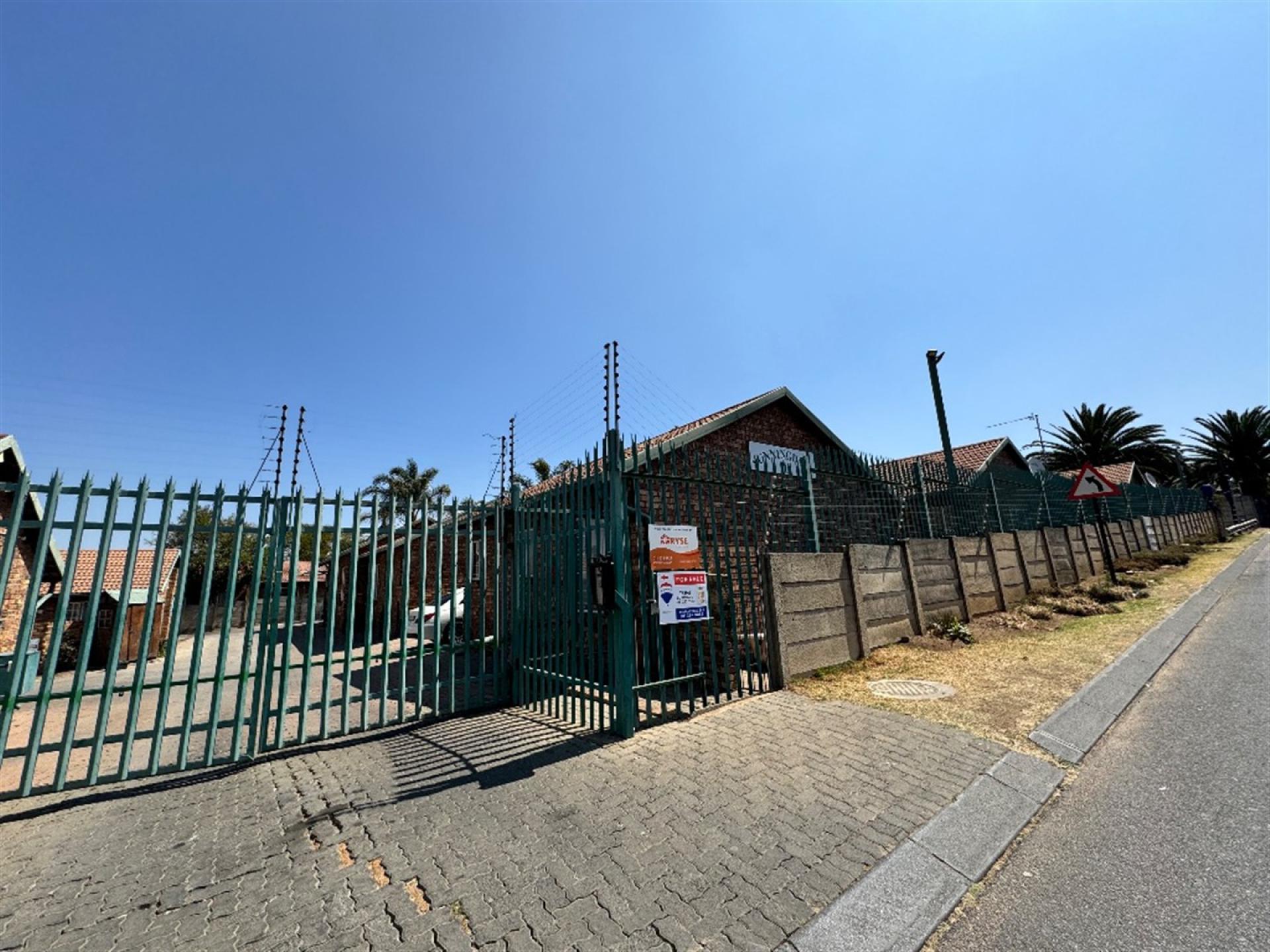 Front View of property in Birchleigh