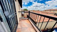 Balcony of property in Annlin