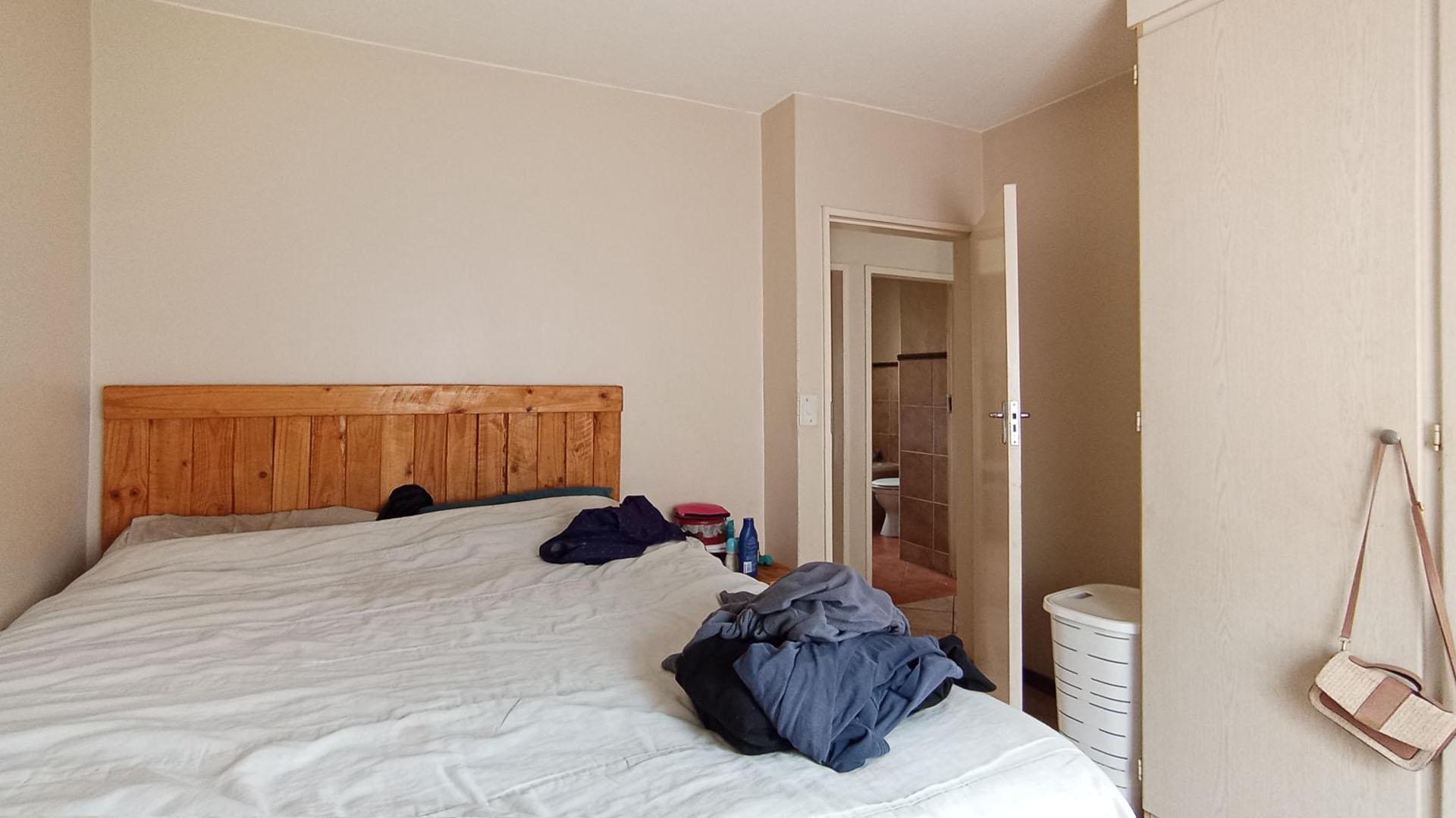 Bed Room 2 - 12 square meters of property in Highveld