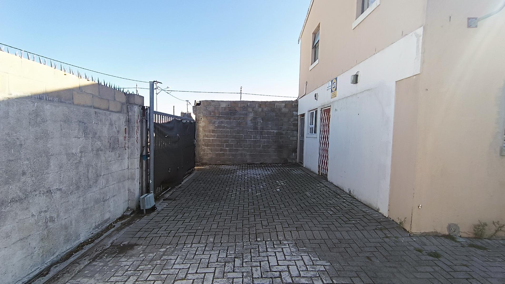 Spaces - 7 square meters of property in Belgravia