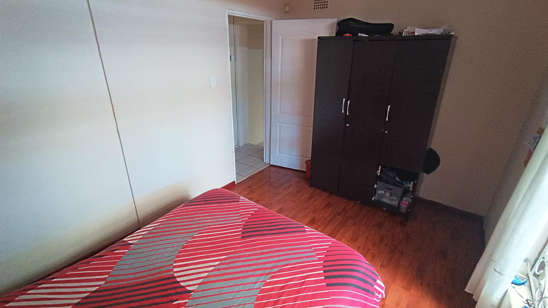 Bed Room 2 - 13 square meters of property in Belgravia