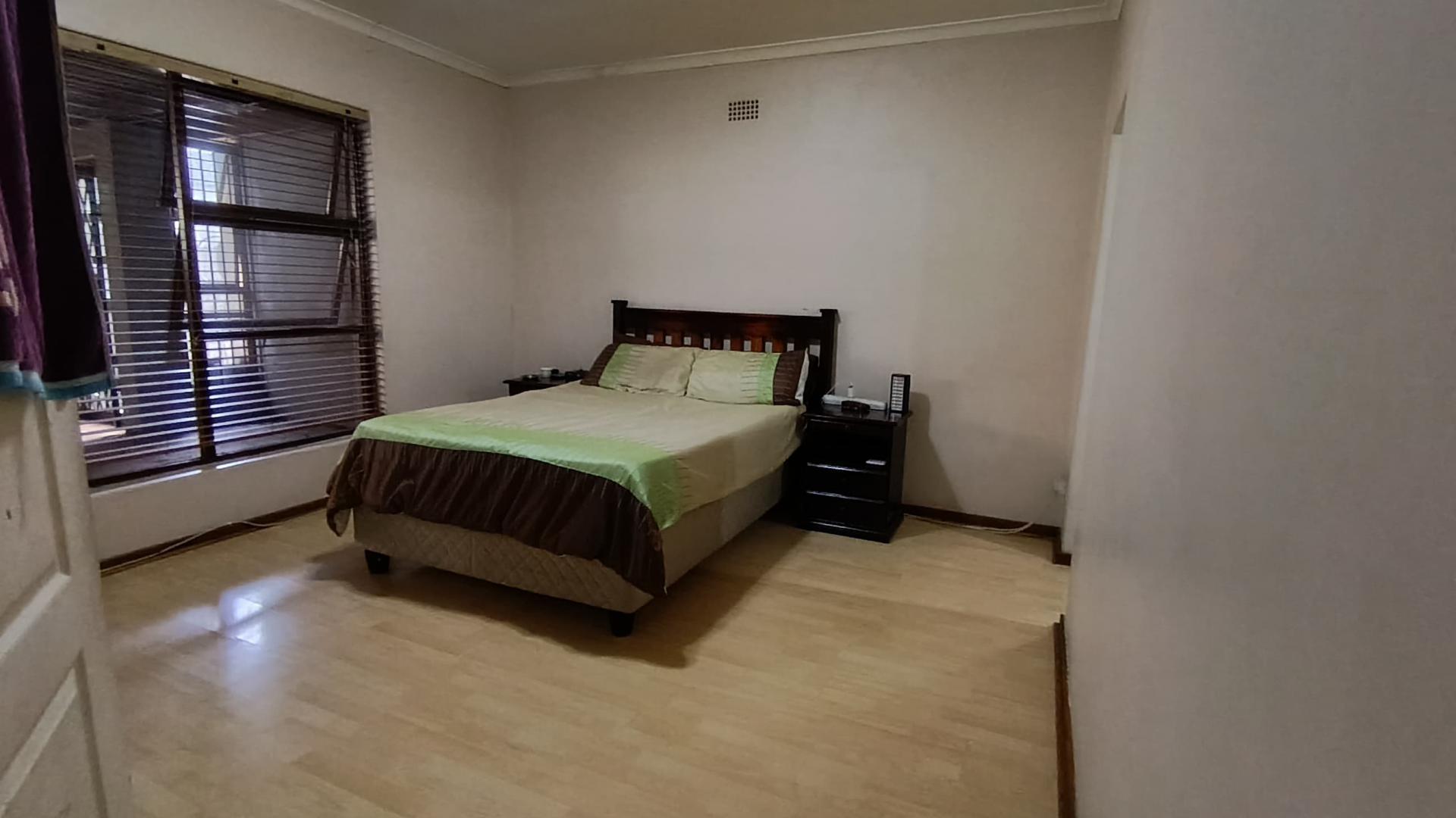 Bed Room 2 - 13 square meters of property in Belgravia