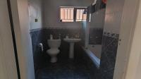 Bathroom 1 of property in Westridge