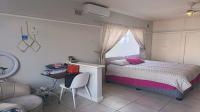 Bed Room 1 of property in Westridge