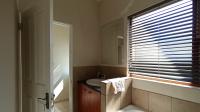 Bathroom 1 - 6 square meters of property in Midridge Park