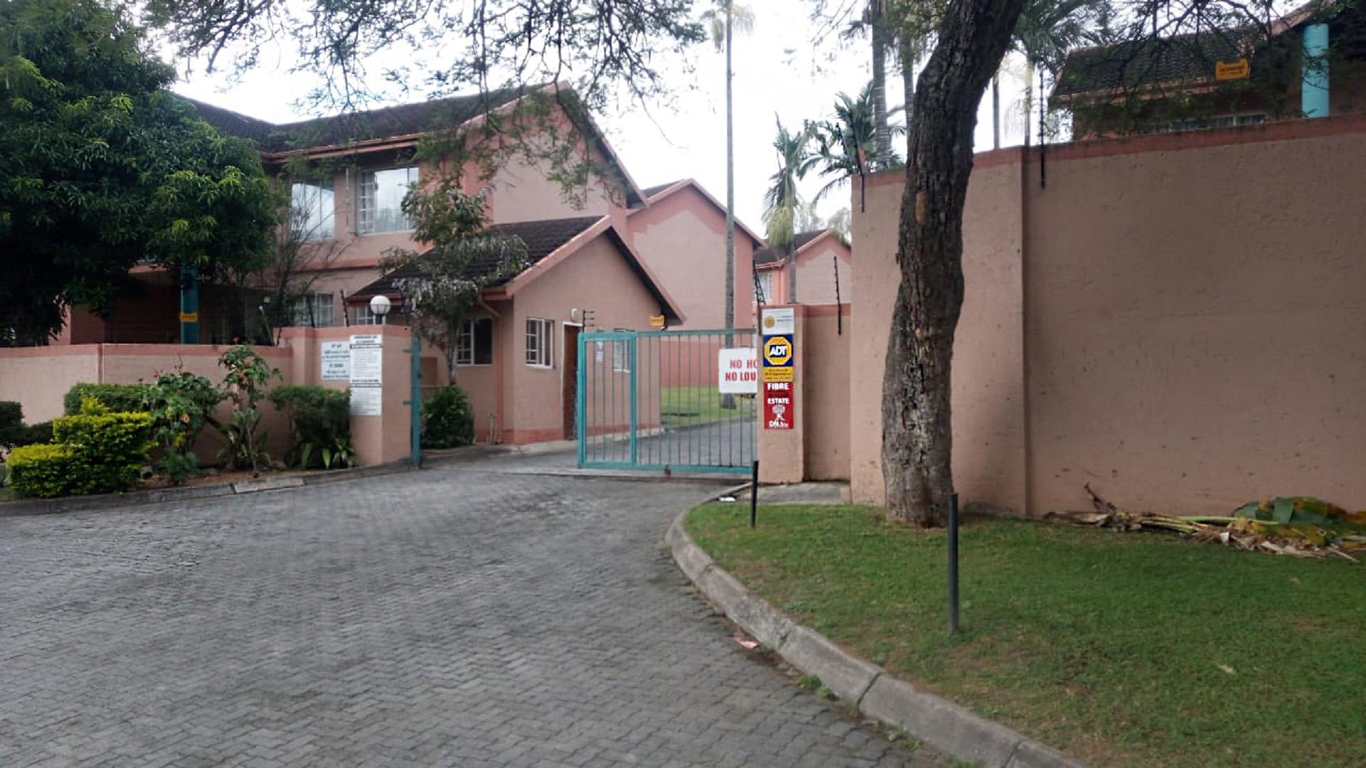 Front View of property in West Acres