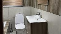 Bathroom 1 of property in Duvha Park