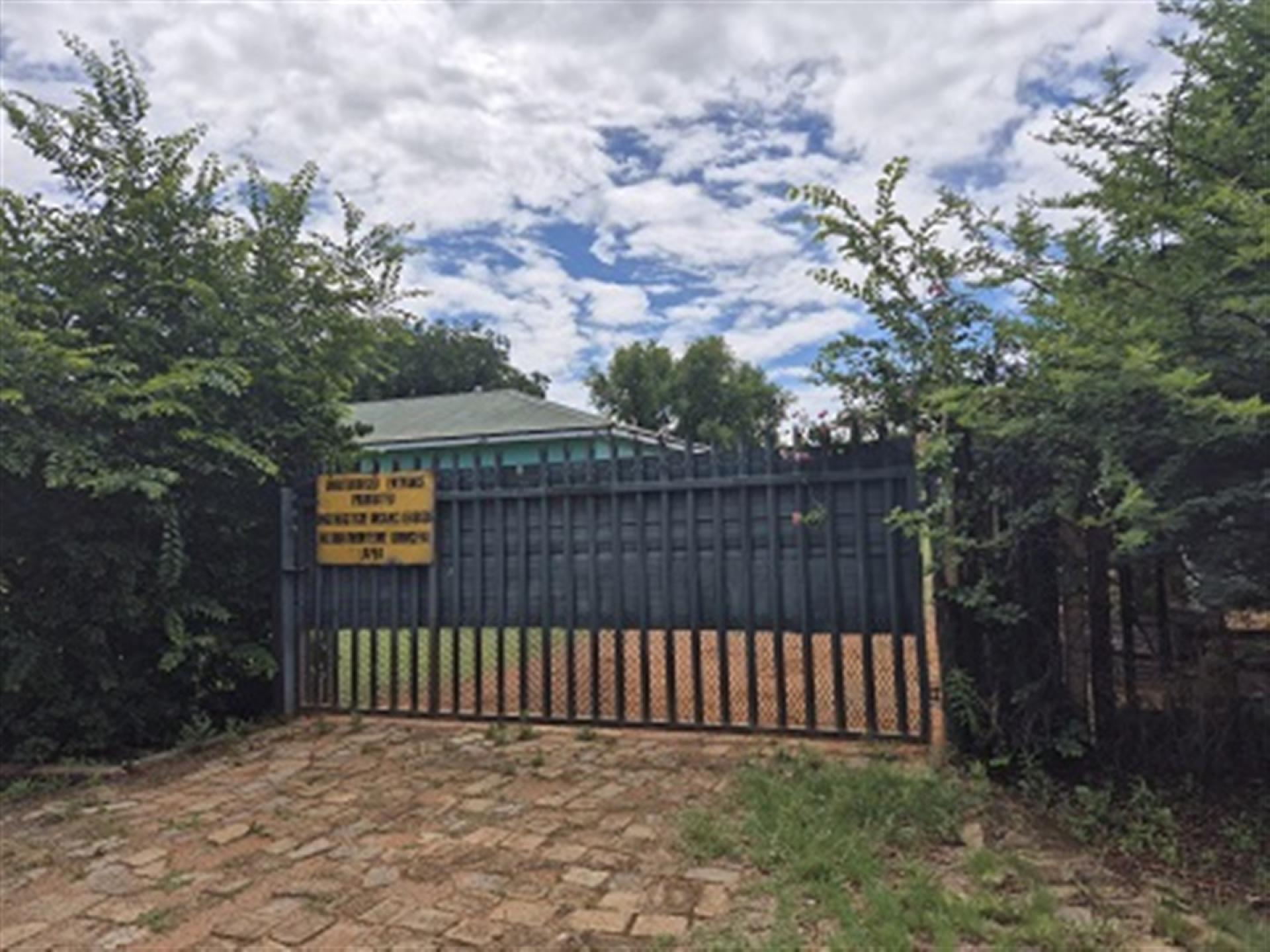 Front View of property in Makwassie