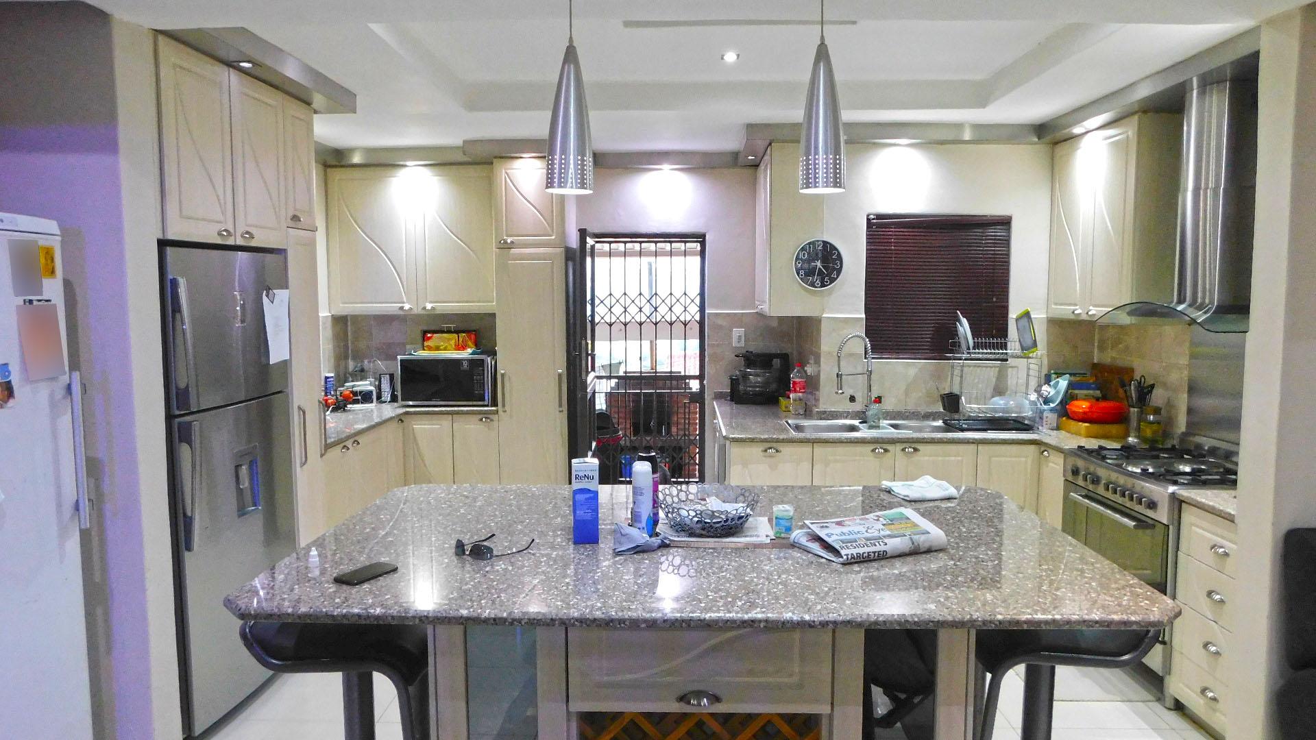 Kitchen - 16 square meters of property in Northdale (PMB)
