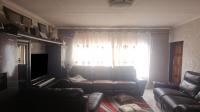 Lounges of property in Meredale