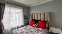 Bed Room 3 - 13 square meters of property in Klopperpark