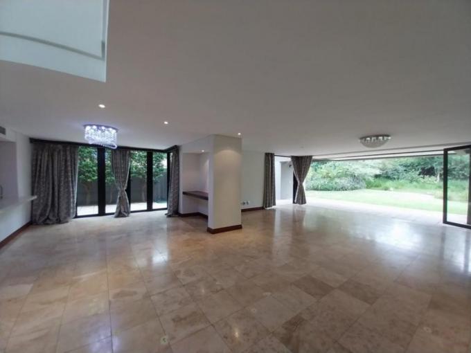 3 Bedroom House to Rent in Lombardy Estate Property to ren