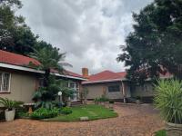 6 Bedroom 4 Bathroom House for Sale for sale in Protea Park