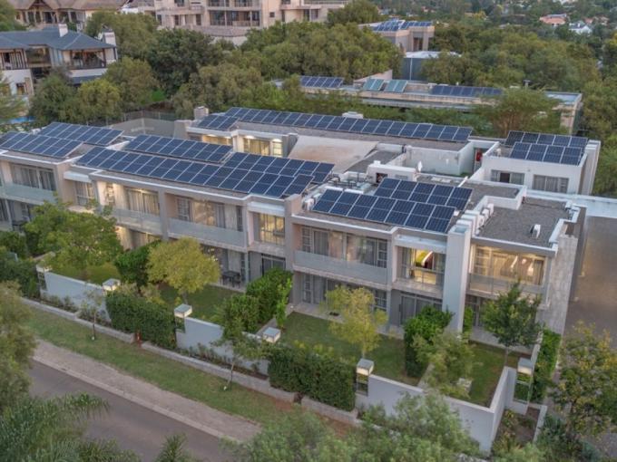 17 Bedroom Commercial for Sale For Sale in Silver Lakes Golf Estate - MR626300