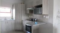 Kitchen - 8 square meters of property in Douglasdale