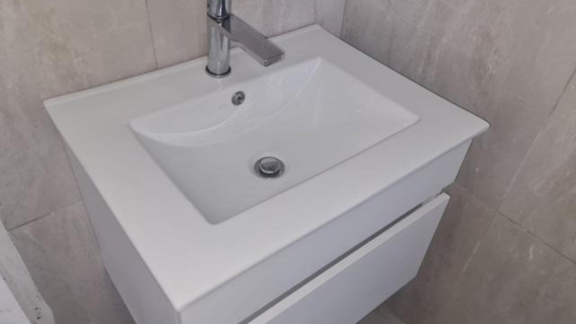 Bathroom 1 of property in Montana