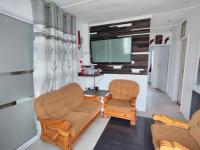 Lounges of property in Schaapkraal