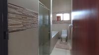 Bathroom 1 - 6 square meters of property in Theresapark