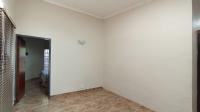 Dining Room - 12 square meters of property in Theresapark