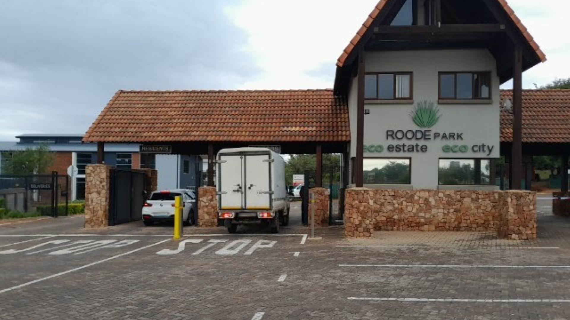 Front View of property in Kameeldrift