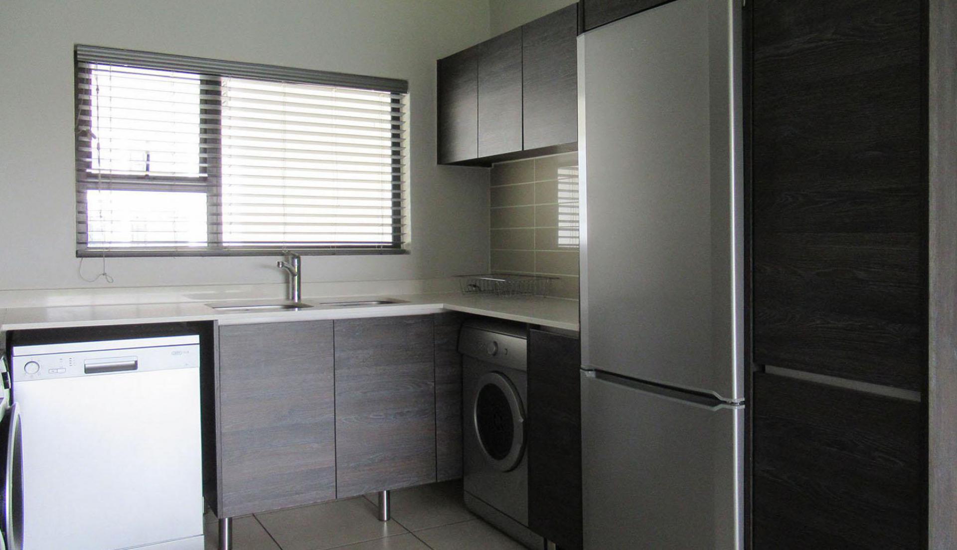 Kitchen - 8 square meters of property in Petervale