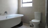 Bathroom 1 - 8 square meters of property in Petervale