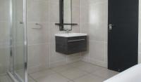 Bathroom 1 - 8 square meters of property in Petervale