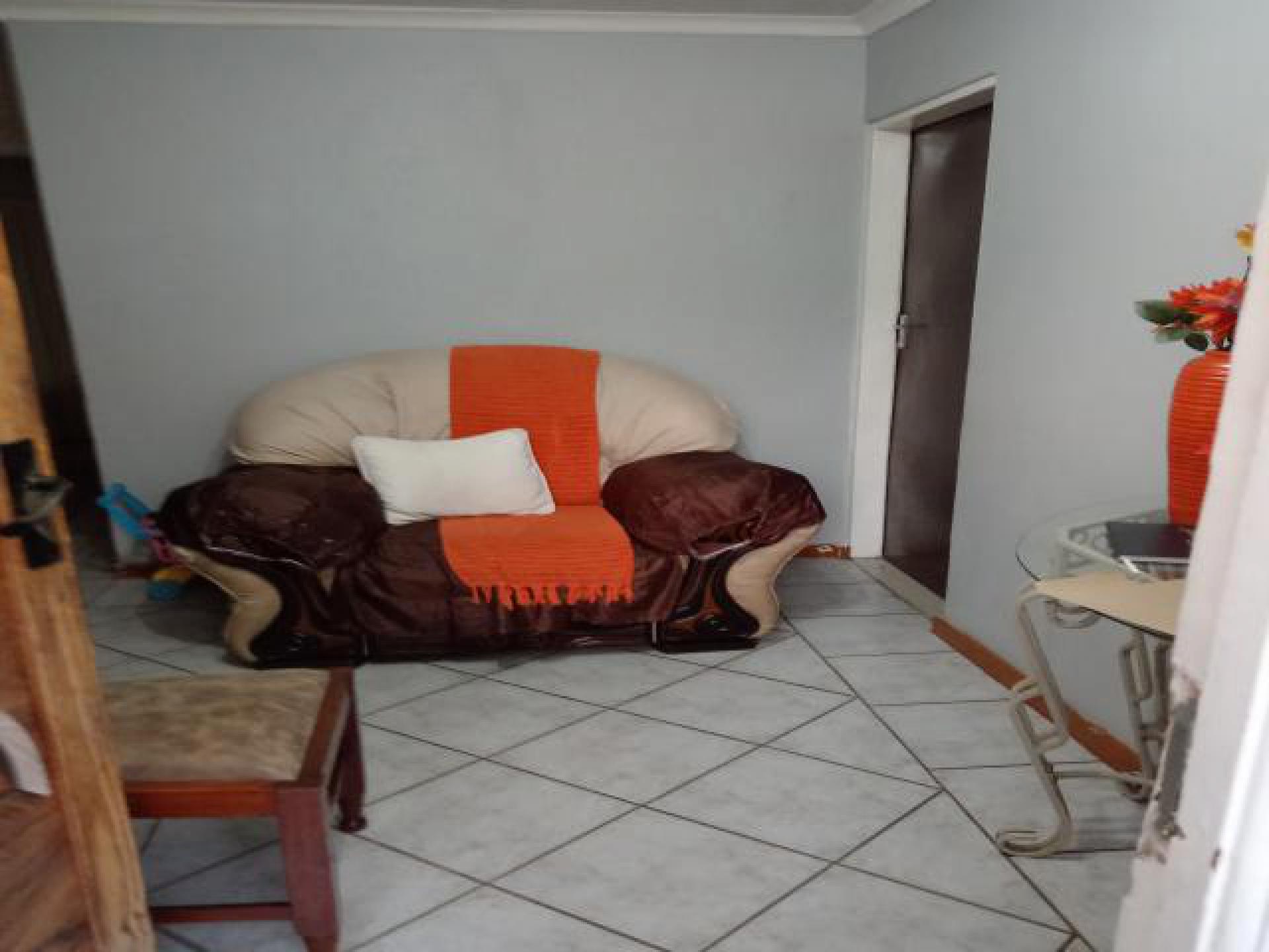 Lounges of property in Albertsdal