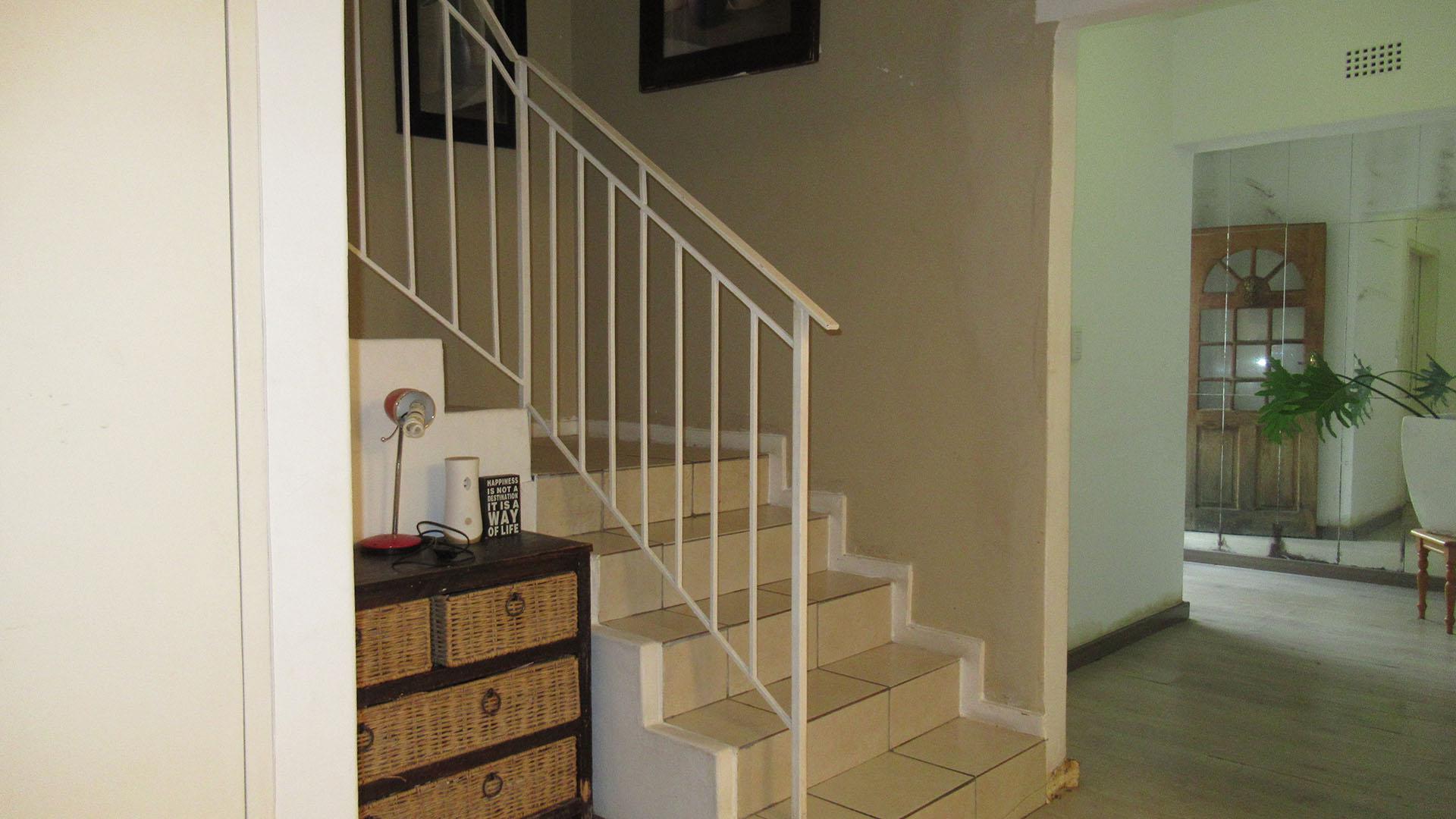 Spaces - 30 square meters of property in Florida Park