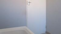 Bathroom 1 - 4 square meters of property in Protea Glen