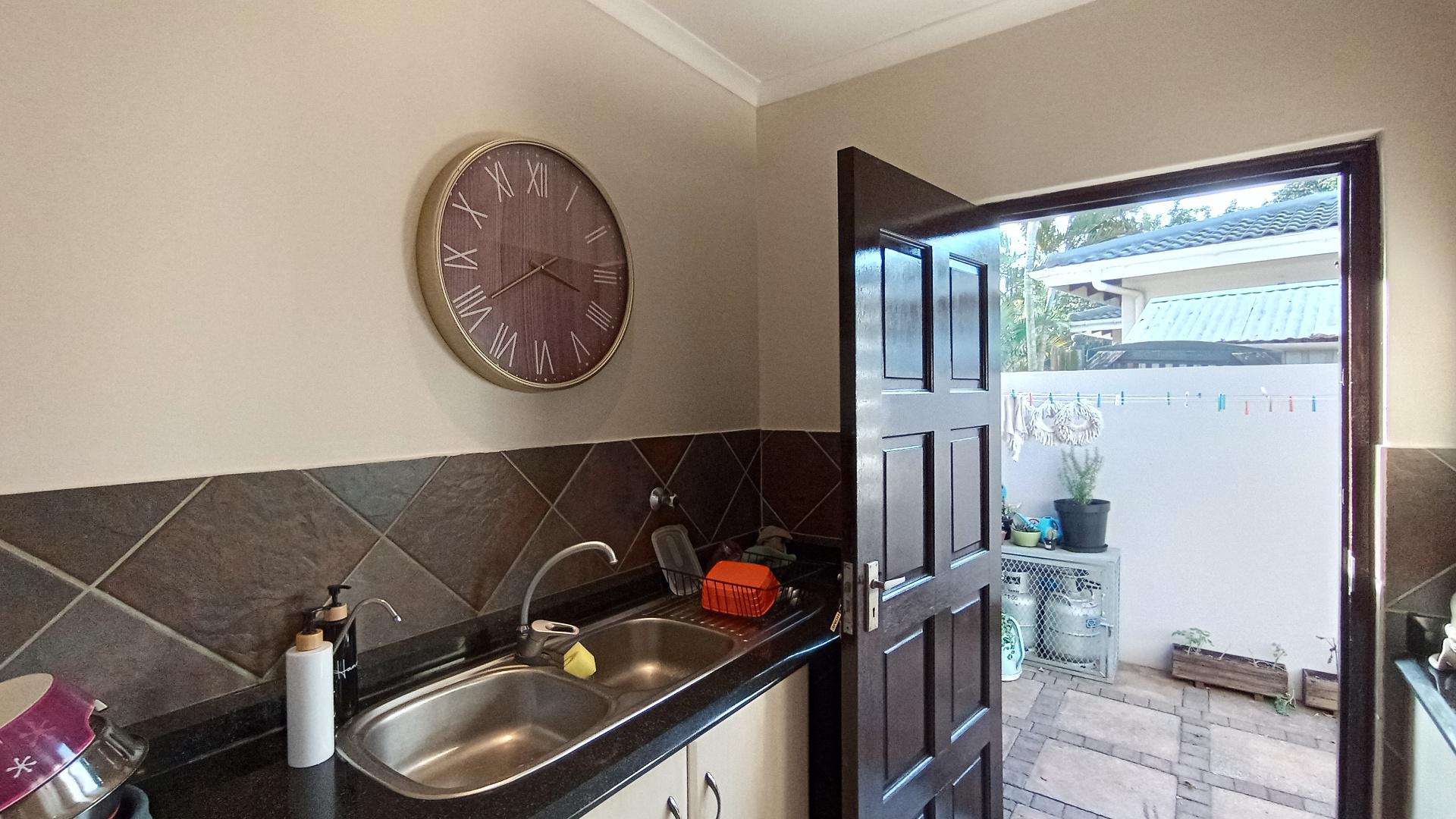 Scullery - 7 square meters of property in Ballitoville