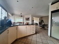 Kitchen of property in Ballitoville
