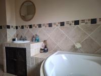 Main Bathroom of property in Ballitoville