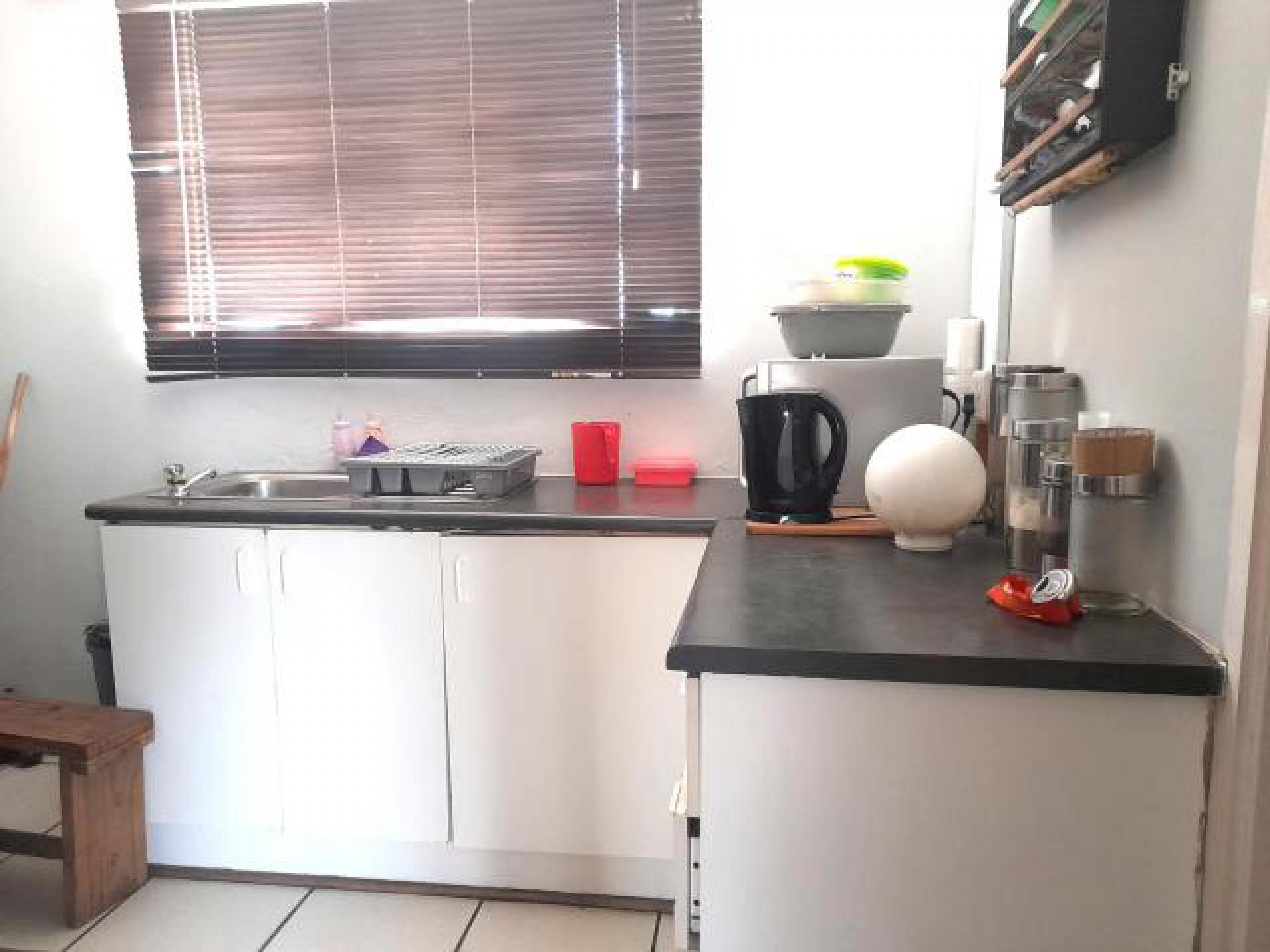 Kitchen of property in Bethelsdorp