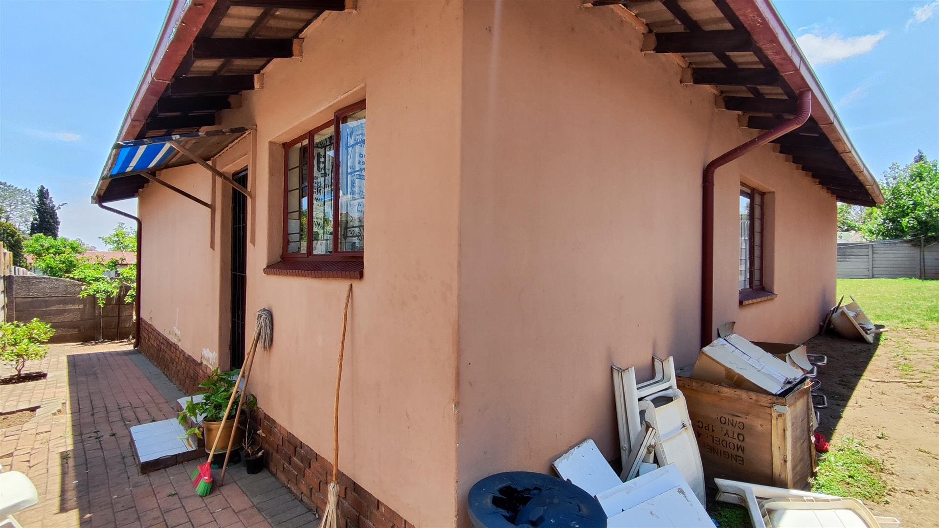 Flatlet of property in Birch Acres