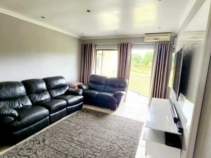 2 Bedroom Apartment for Sale For Sale in Mount Edgecombe  - MR626766