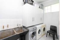  of property in Gresswold