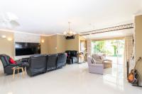 of property in Gresswold