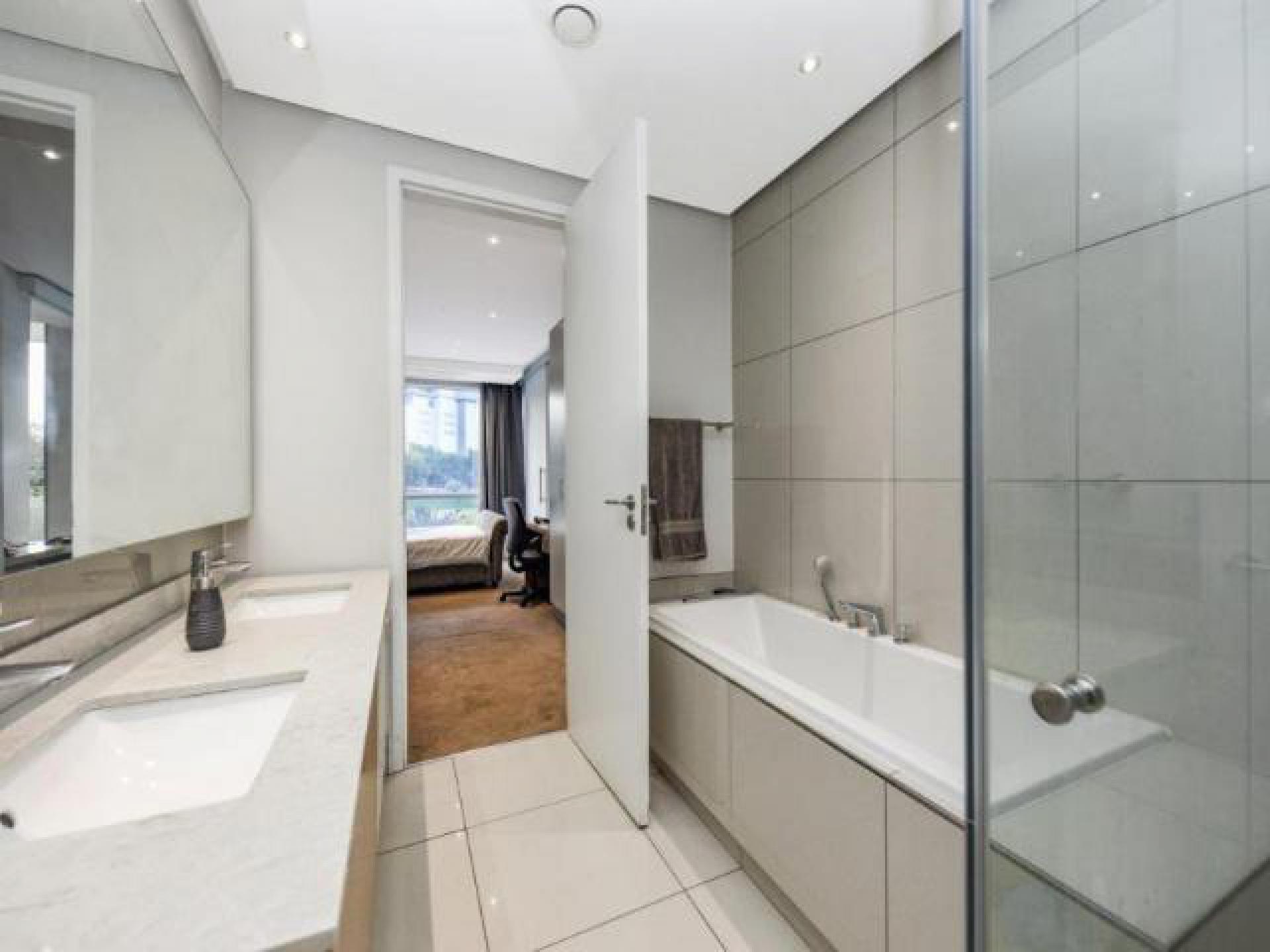Main Bathroom of property in Sandown
