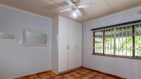 Bed Room 1 - 14 square meters of property in Escombe 